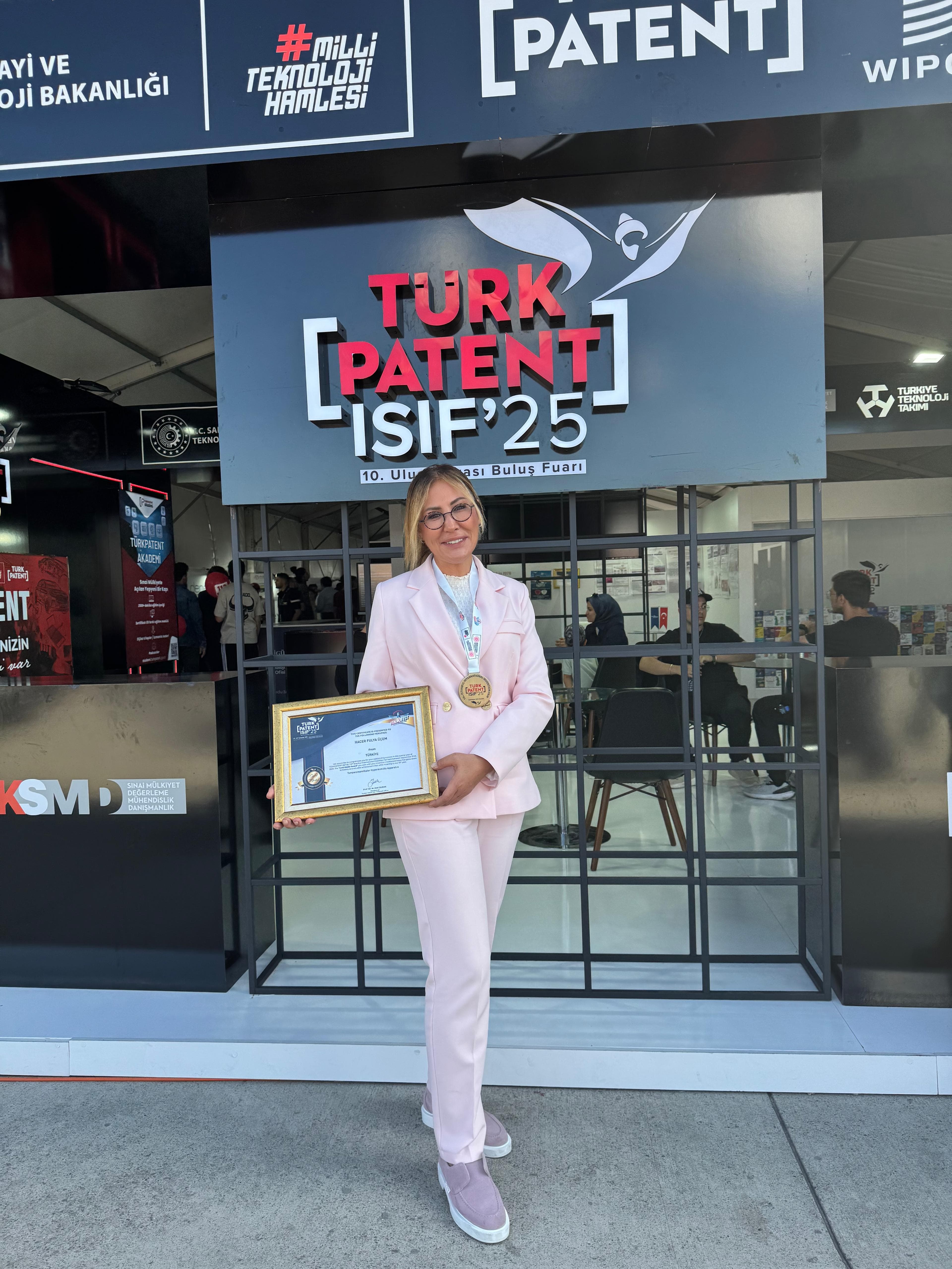 UNG Sağlık Teknolojileri’ne TÜRKPATENT ISIF’25 Ödülü 4